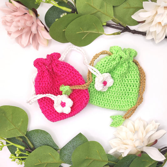 Accessoire_Beutelchen_Blume_Blatt_zusammen_zu