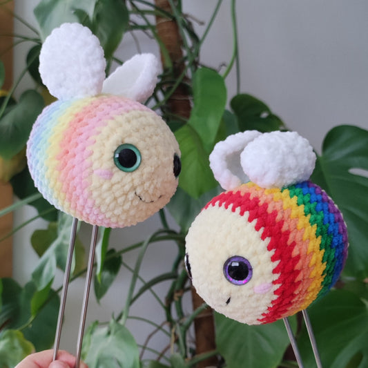 Dicke Regenbogenbiene