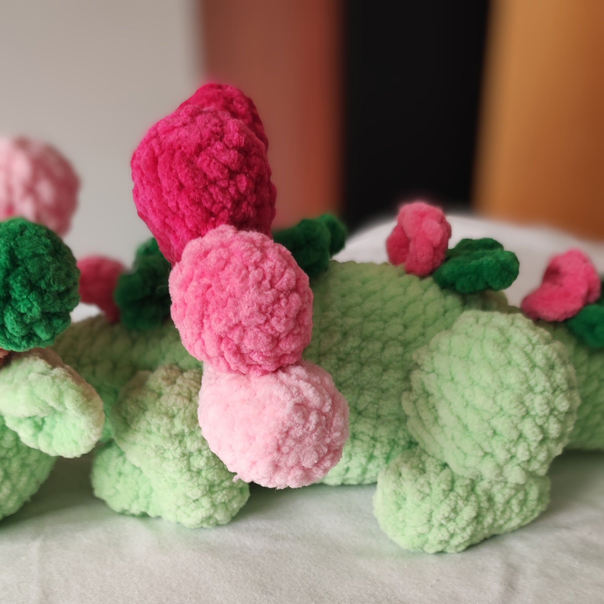 blumendrache_kuscheltier_sakura_seite
