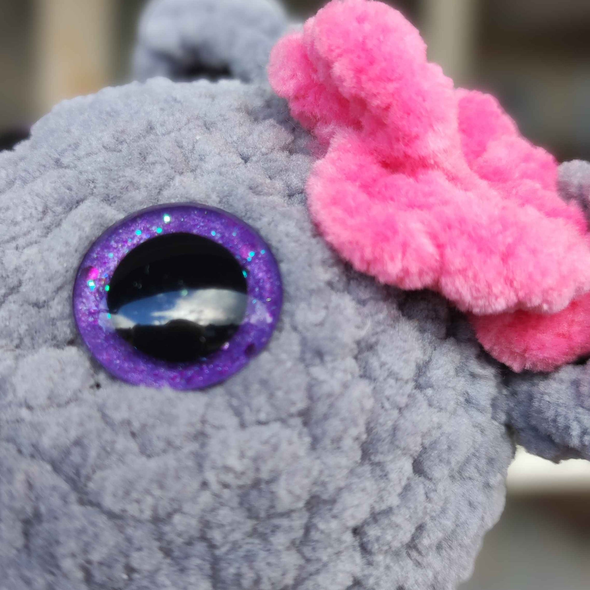 happy_hippo_nilpferd_kuscheltier_pink_auge
