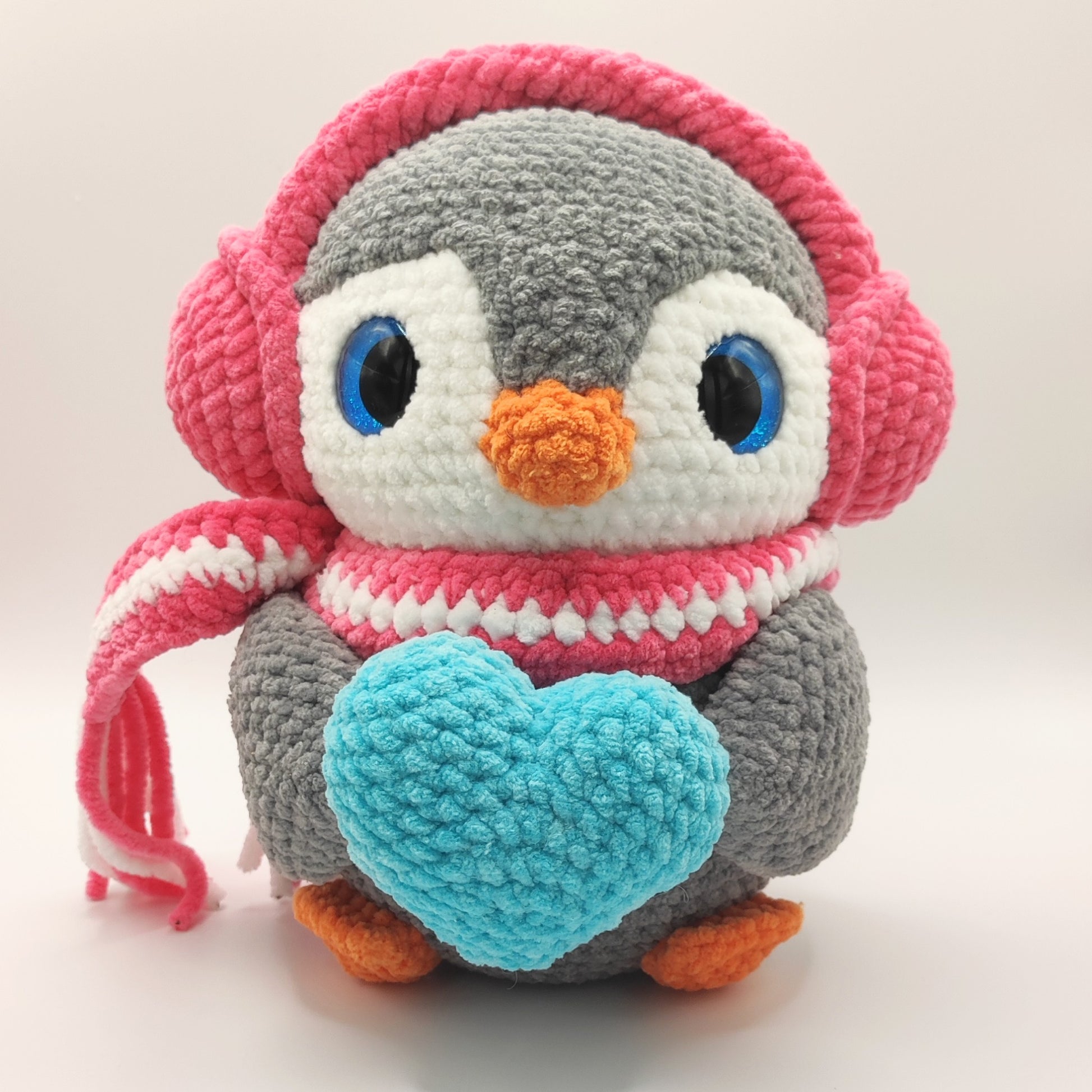 herz_pinguin_kuscheltier_rosa_front