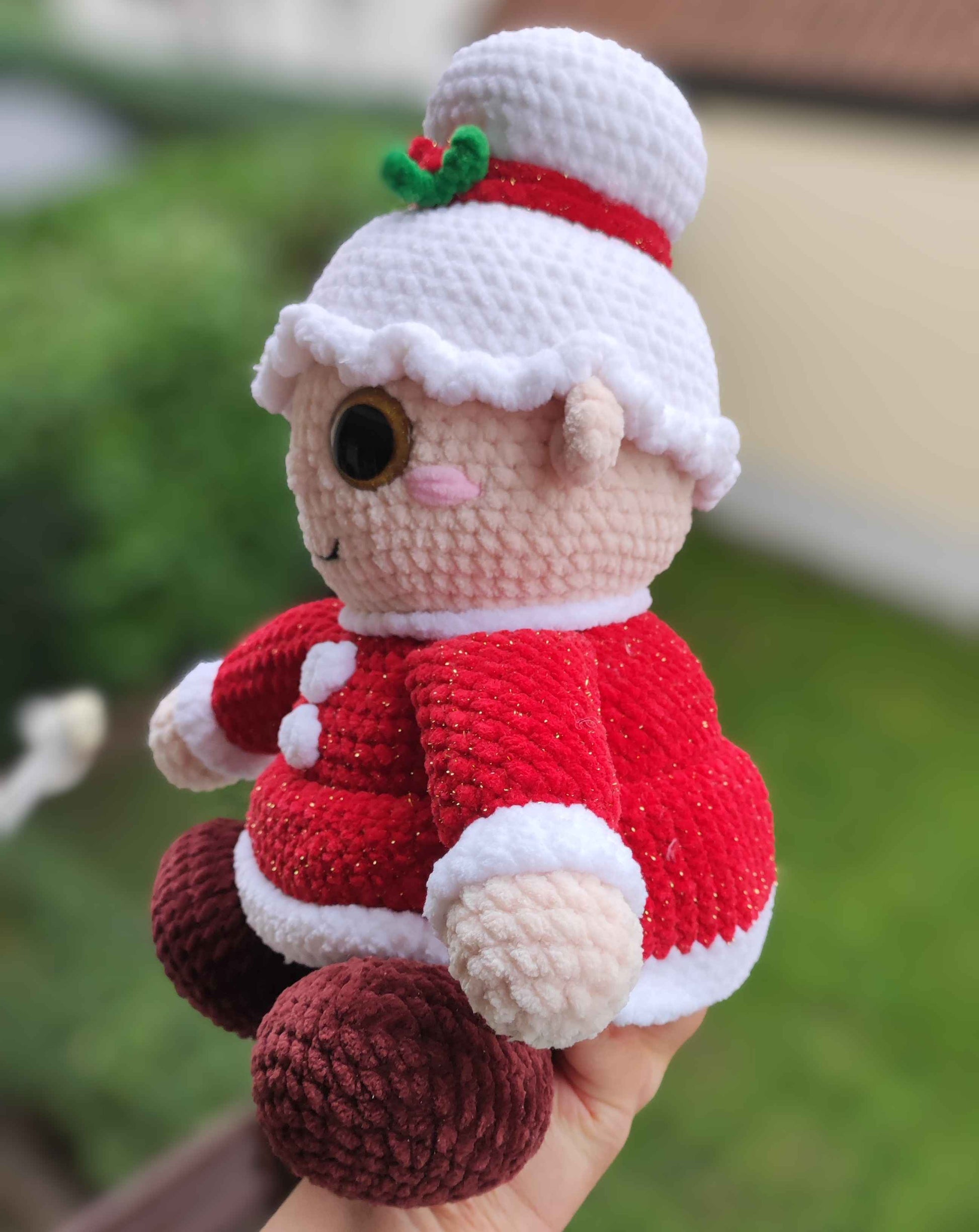 mrs_santa_claus_kuscheltier_rot_seite