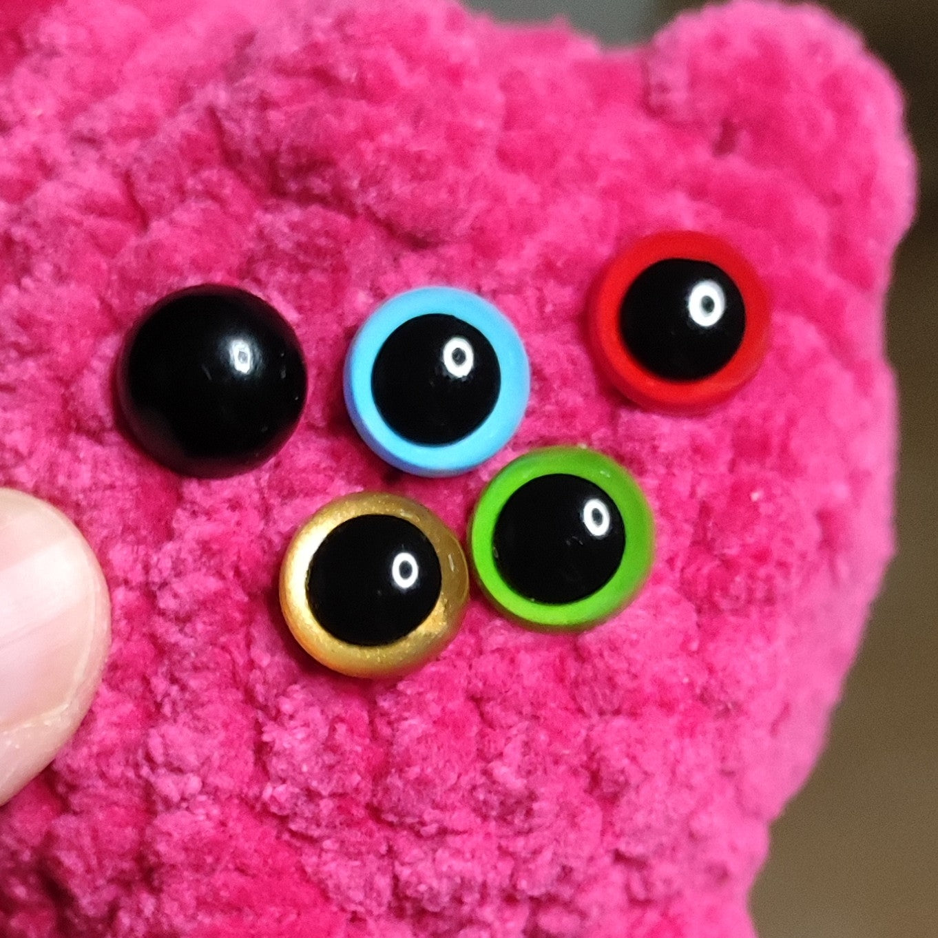 booty_frog_kuscheltier_pink_augen