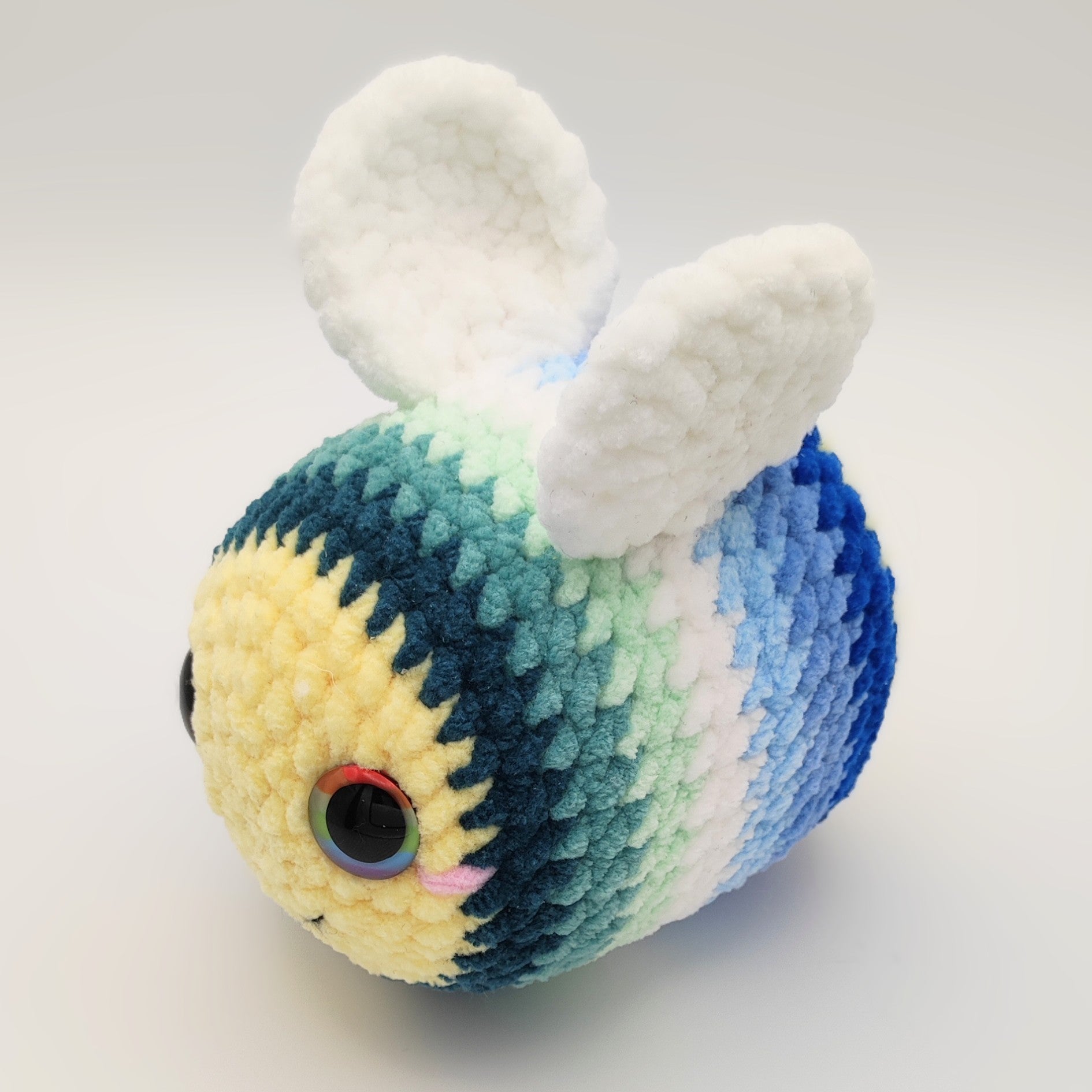 pride_bees_kuscheltier_gay_quer